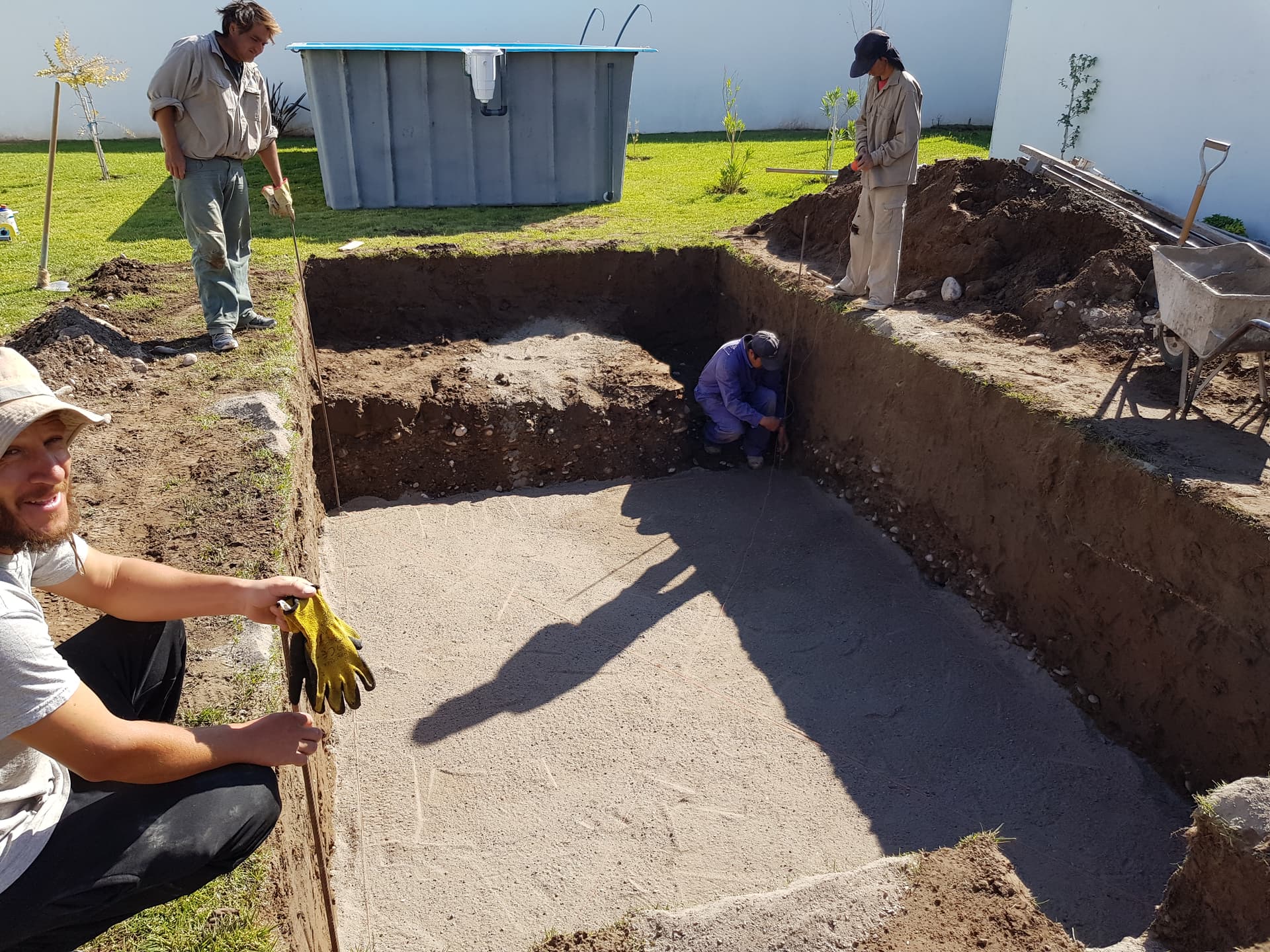 Excavación e Instalación